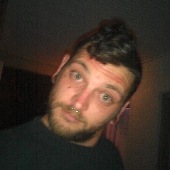 Meet your Posher, Dennis - Picture 1 of 1